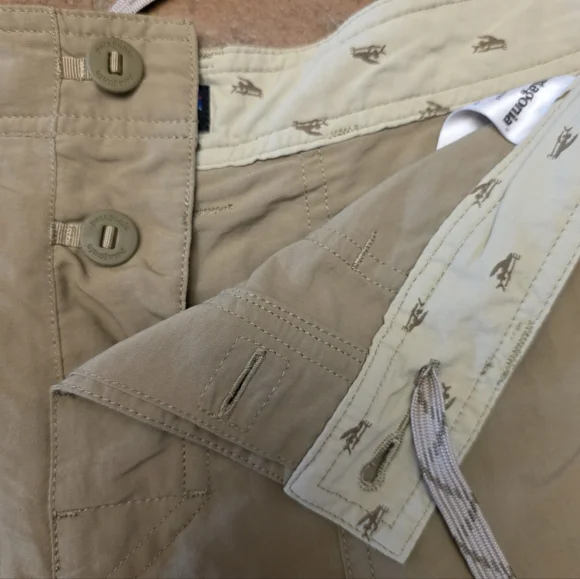 Patagonia Men's 20" Wavefarer Stand Up Tan Shorts Size 35 - Picture 9 of 10